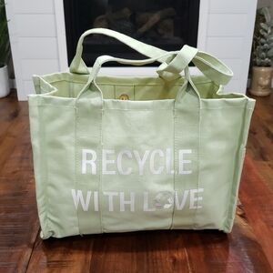 Eco-Friendly Green Reusable Tote Bag